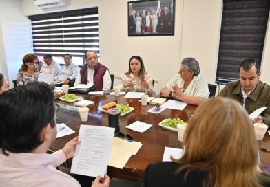 Garantizan continuidad y fortalecimiento de becas a estudiantes sudcalifornianos.